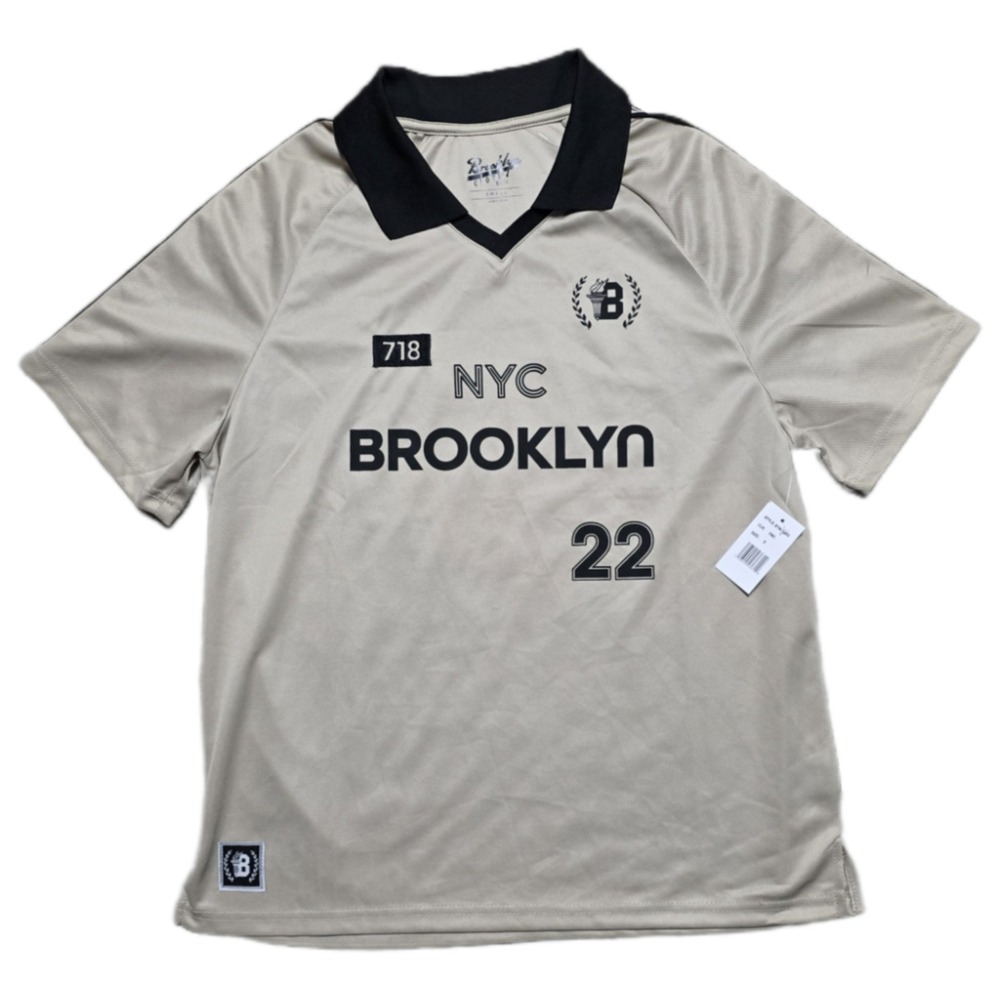 NEW Brooklyn Cloth 22 Soccer Jersey Mens Size Small‎ BEIGE BLACK NWT